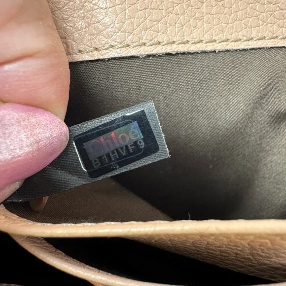 Chloe Tan Leather Long Wallet - Picture 9 of 11